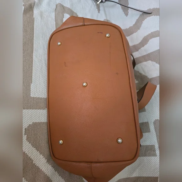 Meli Melo Elegant Tan Leather Tote Bag - Picture 3 of 6